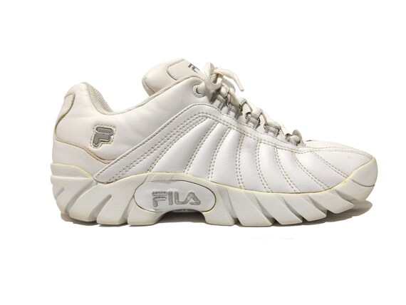 90s fila sneakers