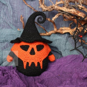 Skull Gnome crochet pattern/ Amigurumi halloween pumpkin gnome/ Autumn pumpkin crochet skeleton gnome/ Monster Gnome DIY