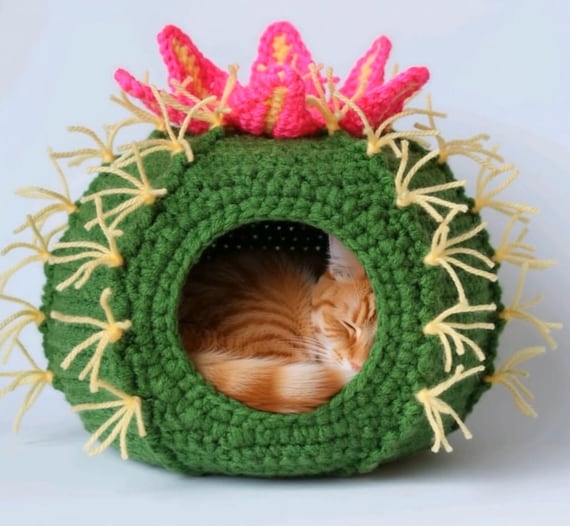 Cactus Pet Bed Crochet Pattern/ DIY Cat Cave/ Small Dog House (Digital PDF)