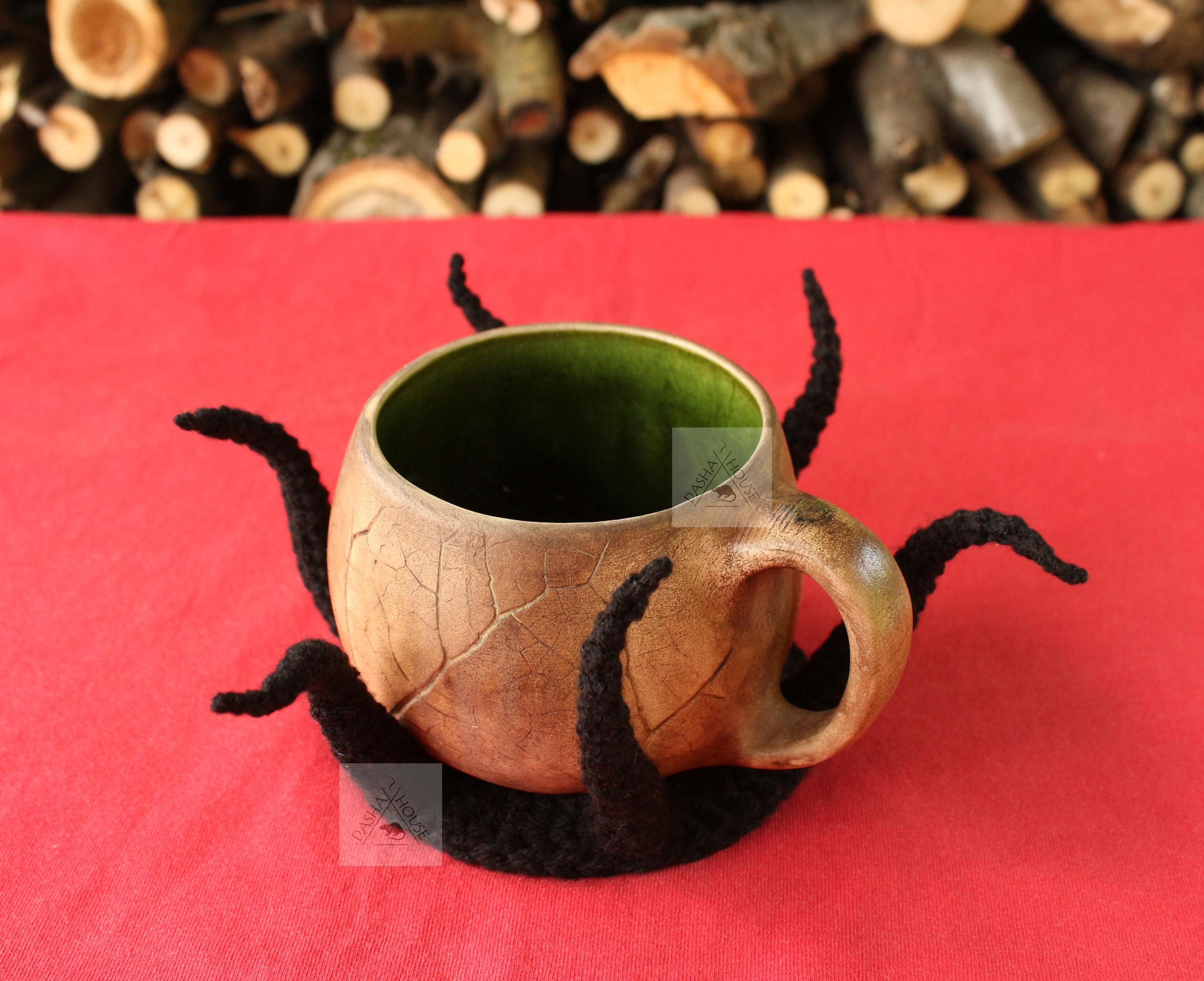 Pop-up Halloween Coaster Crochet Pattern, 3D Eyed Tentacles Mug