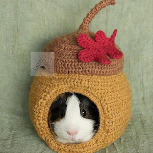 Acorn House Crochet Pattern/ Small Pet Hideout (PDF Download)