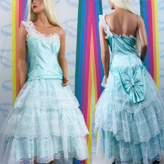 vintage 80s Flirtations seafoam green mint pastel