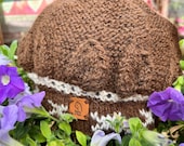 berretta con dettagli ricamati in fibra di alpaca