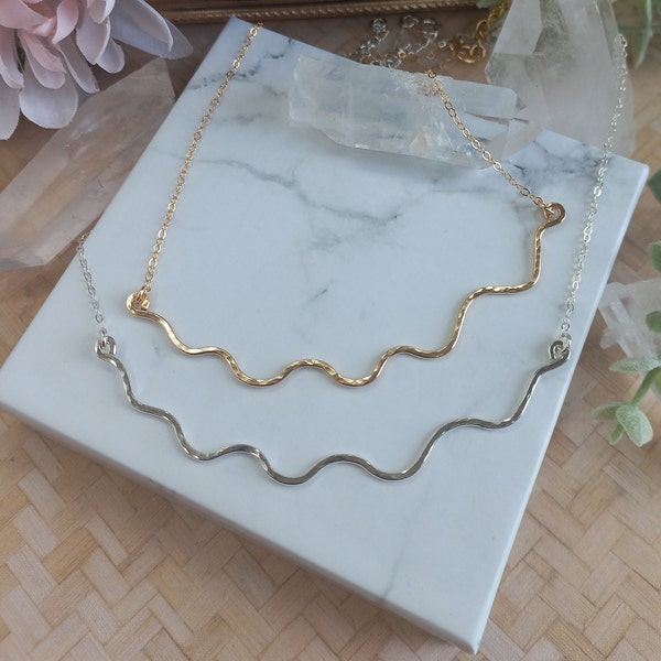 squiggle short necklace,wavy pendant,hammered,gold filled,sterling silver,geometric,wiggle bar,architectural,modern,layering,minimalist,