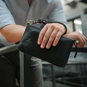 Bolsa de couro personalizada para homens | Bolsa de couro legítimo | Bolsa de pulso masculina com zíper | Presente de aniversário para namorado