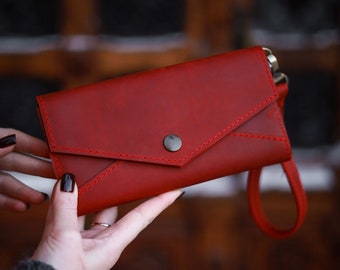 Crazy Horse Leather Wristlet Wallet Clutch | Distressed Vintage Style | Handcrafted Compact Organizer for Essentials