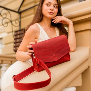 Handmade Red Leather Shoulder Bag | Personalized Small Business Handbag | Elegant Casual Crossbody Purse | Minimalist Gift Bag