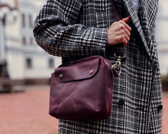 Burgundy Leather Crossbody Bag | Stylish Shoulder Bag for Women | Everyday Genuine Leather Purse
