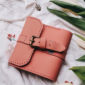 Cartera de tarjeta de crédito Cartera de cuero para mujer pequeña Mini cartera Cartera linda