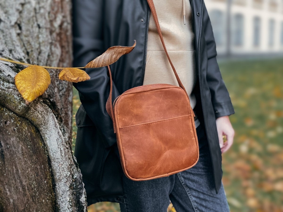 Bolso bandolera de piel auténtica para hombre