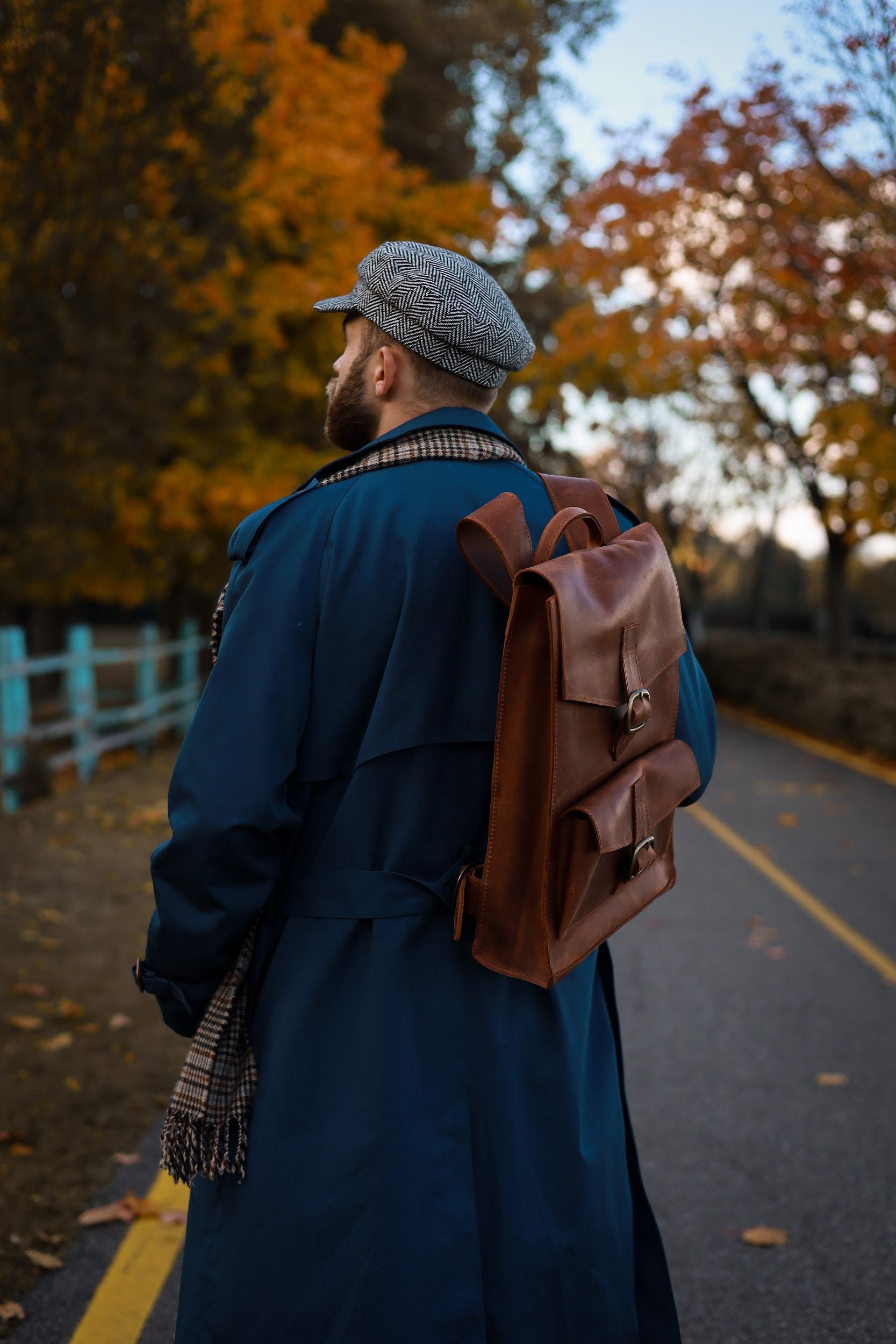 Brown Tan Canvas & Leather travel school Backpack Medium 59_80c41fff-7ea0-4676-baae-  main image 2