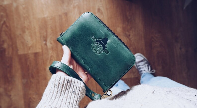 iPhone case wallet Credit Card Wallet Green Leather Wallet Woman Phone wallet Wrist wallet image 1