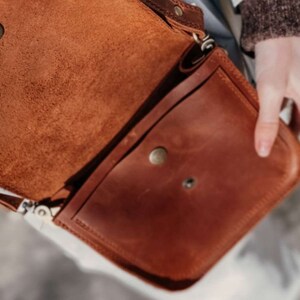 Brown Leather Crossbody Bag – Small Soft Leather Shoulder Purse – Everyday Hands-Free Bag for Women – Full Grain Minimalist Gift for Her image 3