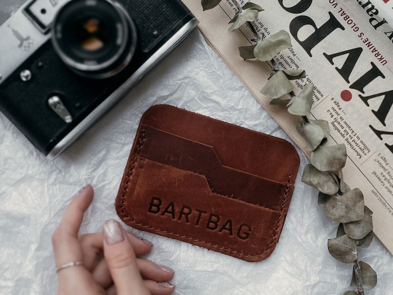 Cartera porta tarjetas Cartera delgada Cartera de cuero personalizada Cartera pequeña para mujer imagen 1