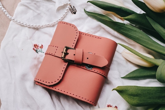 Cute mini wallet deals