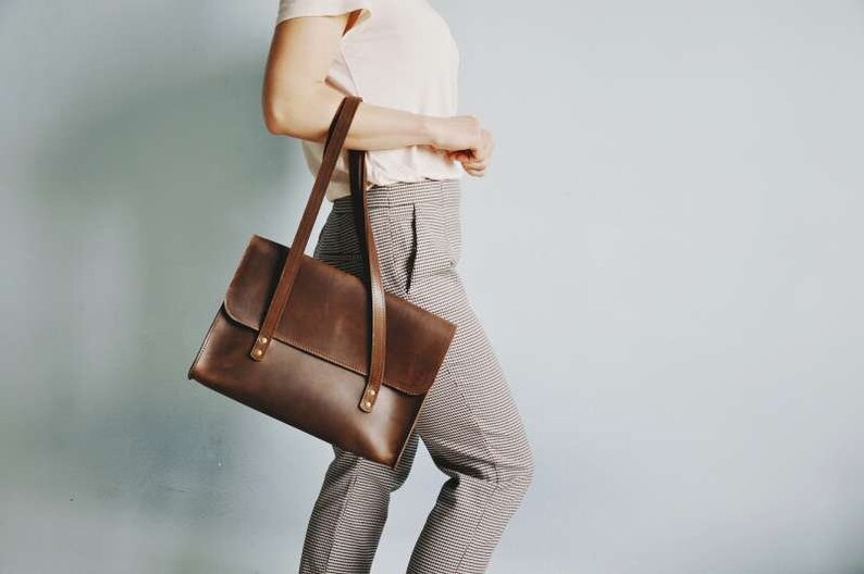 Cartera de cuero para carpeta de archivos para mujer, bolso de cuero para portátil Coffee