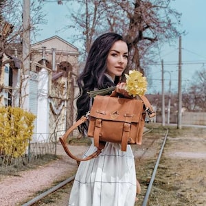 Messenger bag women Cute crossbody bag Leather shoulder bag