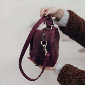 Small leather purse Leather bag women Cross body purse Leather shoulder bag image 4