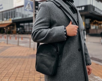 Small leather shoulder bag Leather cross body bag Unisex bag
