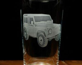 Land Rover Defender 90 LandRover Engraved Pint Beer Glass Gift Present