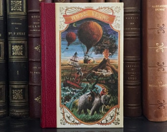 Vintage illustrated book in French by Jules Verne &quot;L&#39;Archipel en Feu&quot; (The Archipelago on Fire) edition 1979