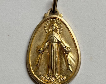 Charming vintage San Damiano pilgrimage medal from Italy, large Italian Virgin Mary gold color medal made in the 1960&#39;s