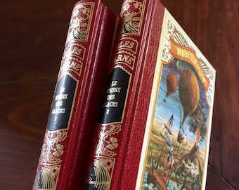 Vintage illustrated novel in French by Jules Verne in 2 volumes &quot;Le Sphinx des Glaces&quot; (An Antarctic Mystery) edition Famot 1979.