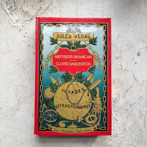 Vintage illustrated book in French by Jules Verne with 2 novels &quot;Mistress Branican&quot; & &quot;Clovis Dardentor&quot; reproduction of Hetzel