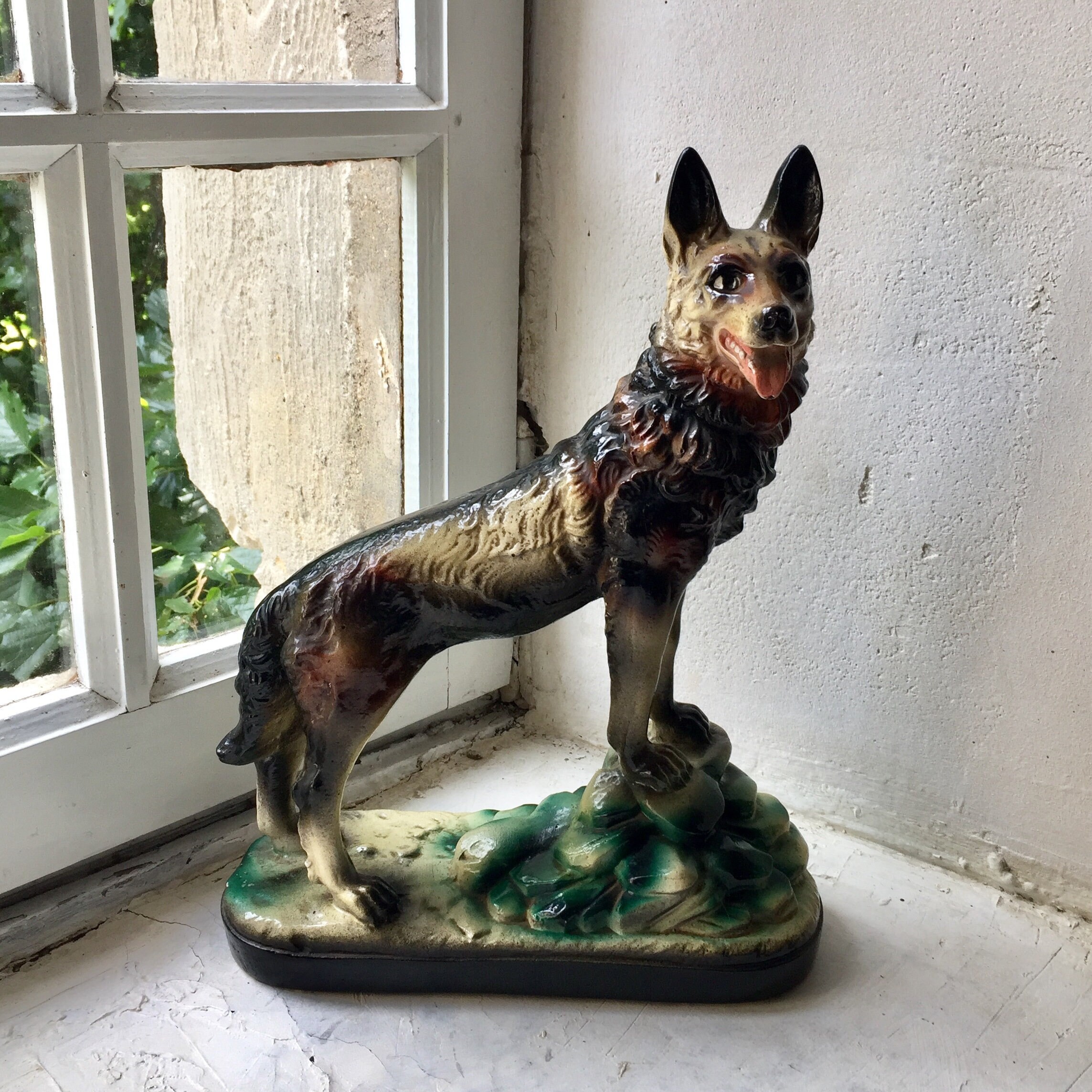 Statue de Sheperd Allemande Vintage Fabriquée en France Dans Les Années 1950, Statue Plâtre Chien De