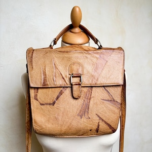 sac en cuir vintage fabriqué en France dans les années 1970, sac à bandoulière fait main pour homme et femme, sacoche trapézoïdale en cuir RefA6