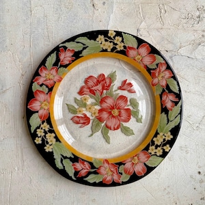 Vintage set of 6 desert plates made in France in the 1980&#39;s by ARCOROC, glas plates with floral patterns RefW1