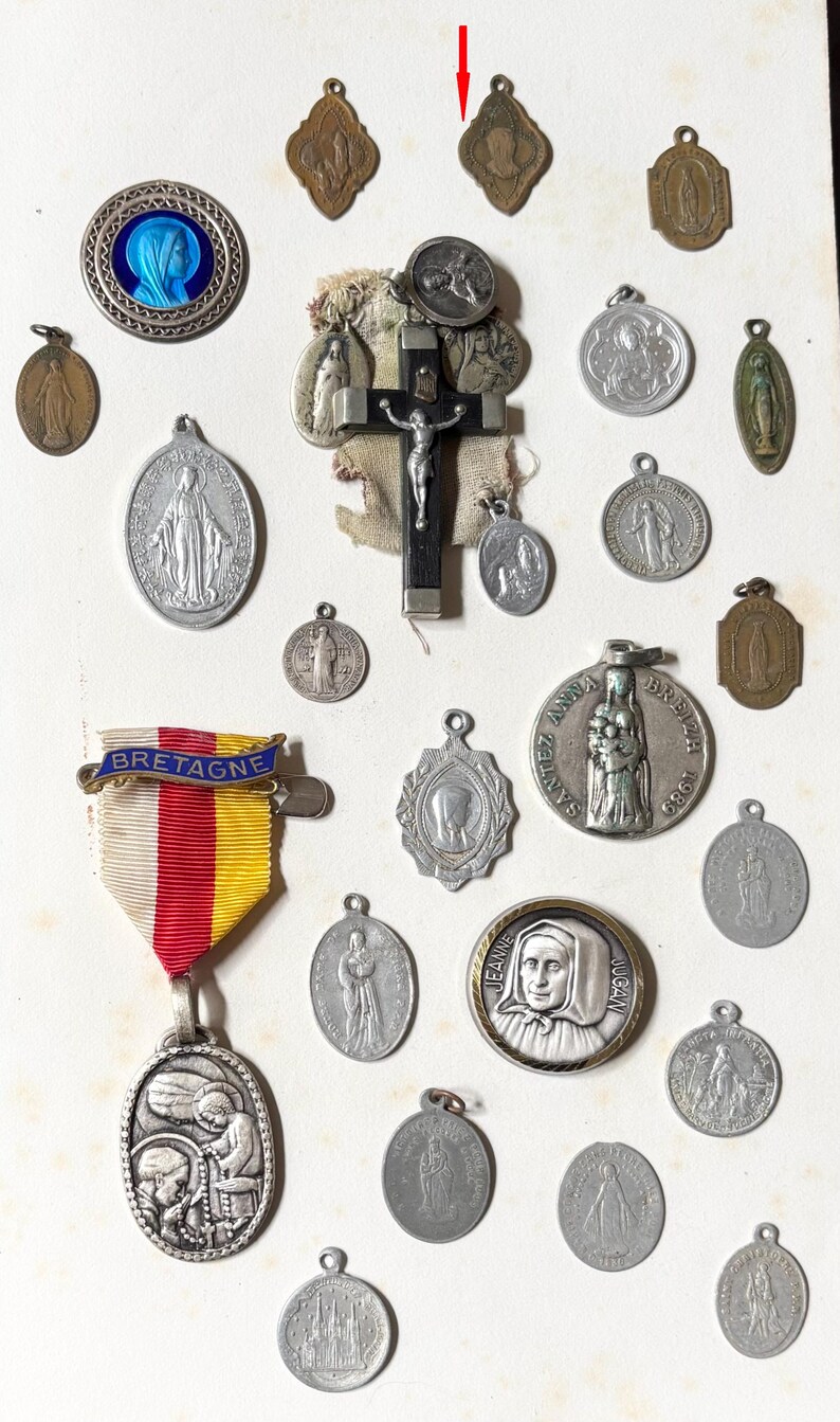 Antique Catholic Pilgrimage Medal From Lourdes, Our Lady of Lourdes and ...