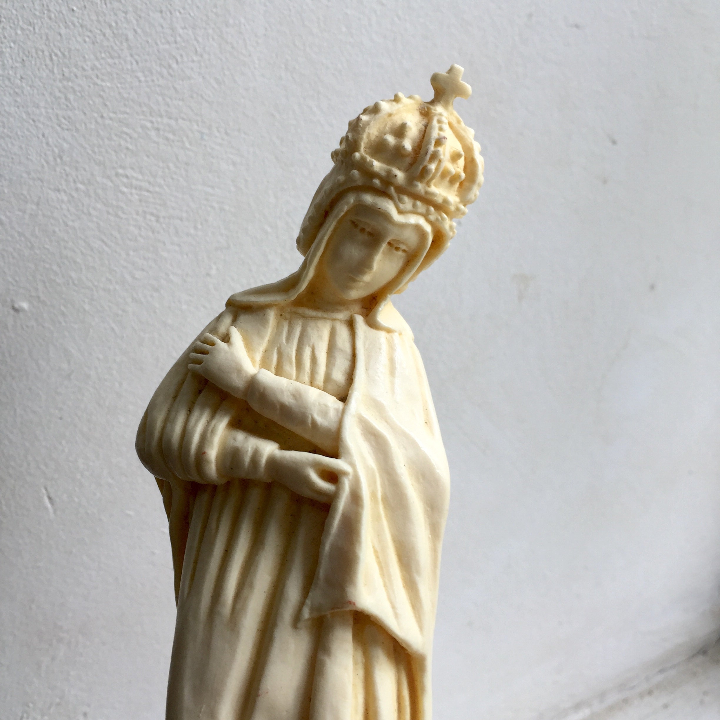 Vintage religious statue saint with a crown statue resin Etsy