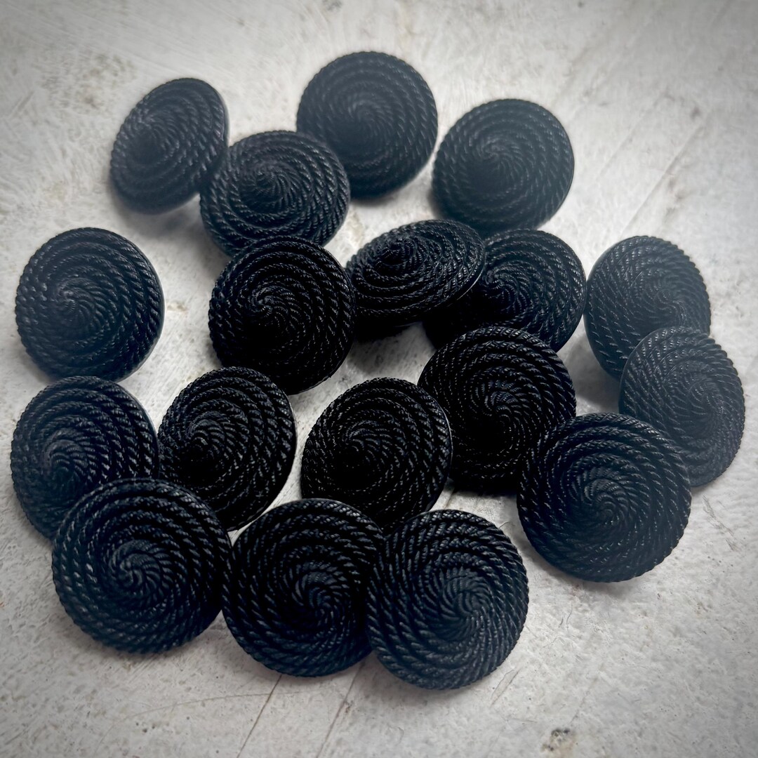 Set of 18 Vintage Buttons Made in France in the 1990's, Spiral Rope ...