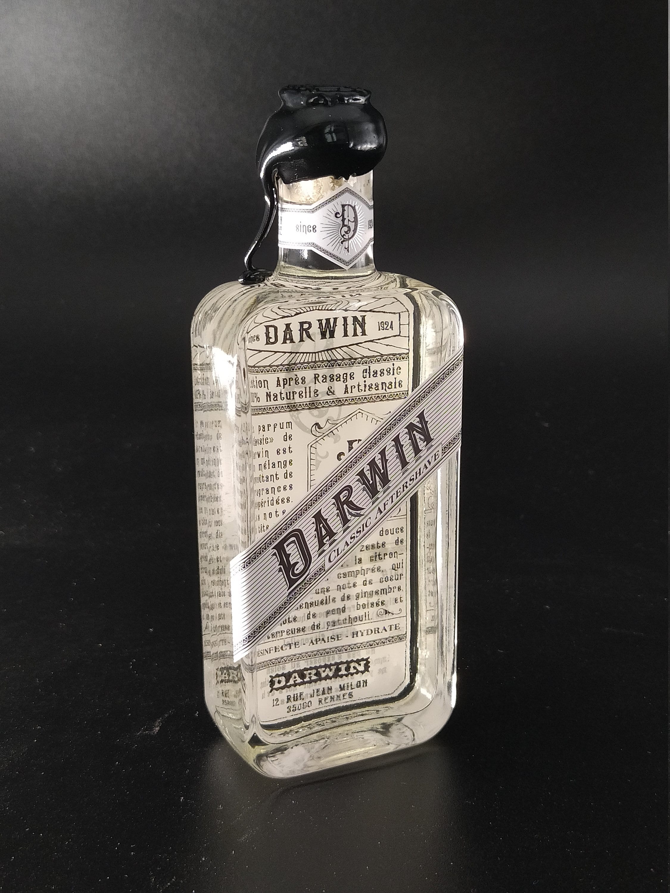 DARWIN's Classic Aftershave