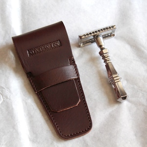 Universal Genuine Leather Case for Safety Razors - DARWIN - Dark Brown