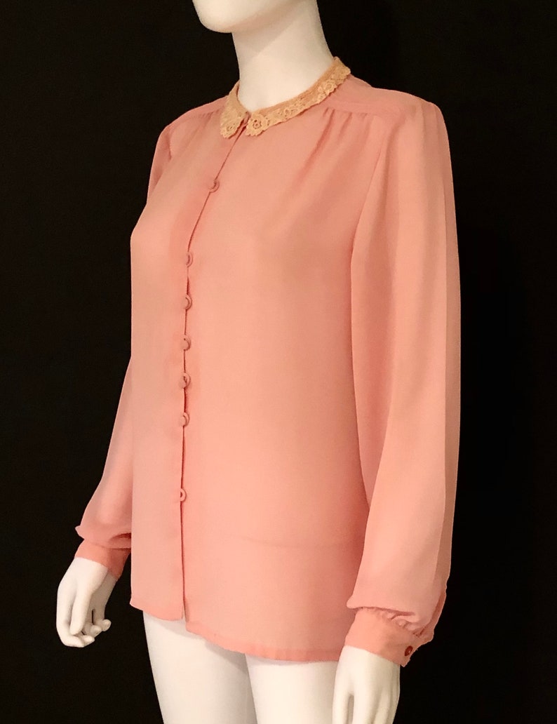 Vintage 1980s Peach, Light Orange, Coral, Long Sleeve Feminine Victorian Blouse Top With Lace Collar, M/L image 5