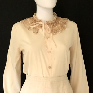 Vintage 1980s Louis Ferrara, Cream Ivory, Classic Skirt Suit Jacket & Blouse, Size 10 image 9