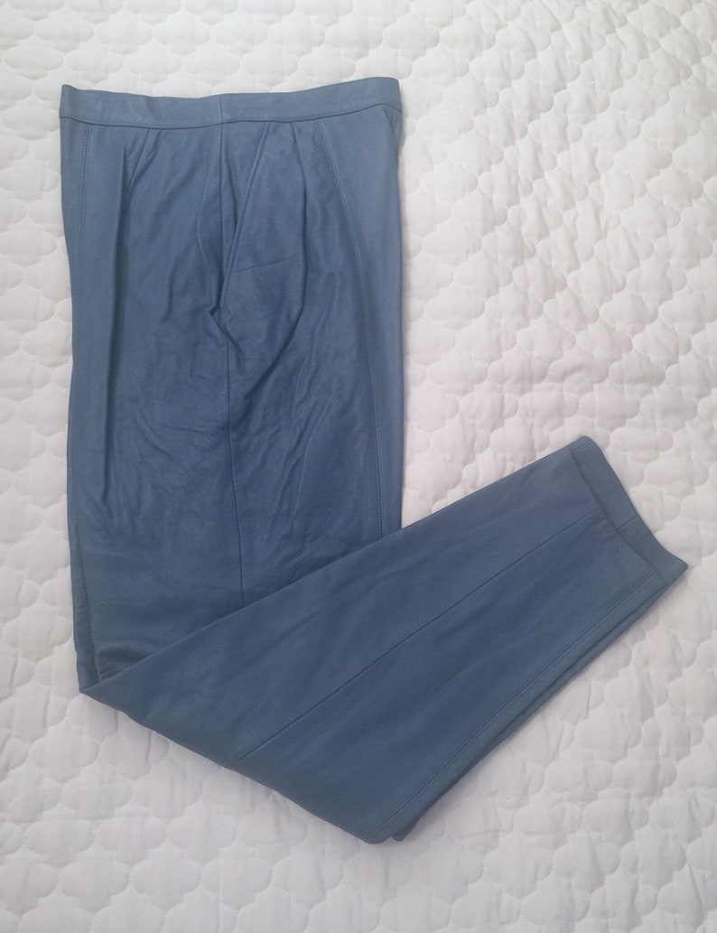 Slacks Pants Never Worn Size 8 WEST BAY 100/% Genuine Leather Lamb Napa Trousers Periwinkle Blue