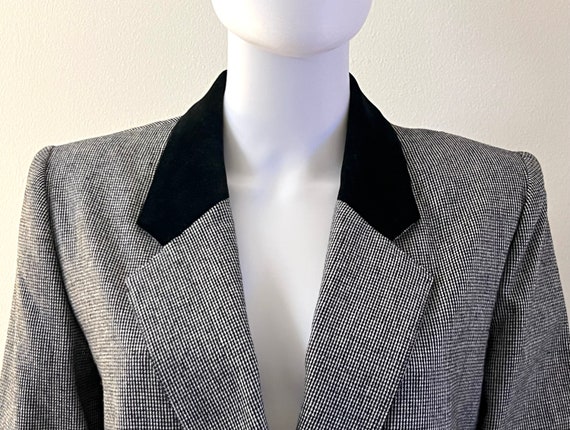 Vintage 1980s  Retro Classic Tailored Double Brea… - image 6