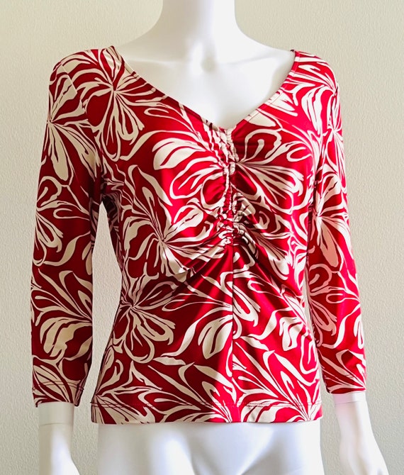 Vintage C1990s BCBG Max Azria Red & off White V Neck
