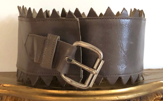 Exceptional Rare SANDY DUFTLER Gray Leather Belt With  display picture 1