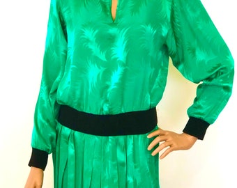 Vintage 1980s Adrianna Papell 2 Piece Pure Green Silk Jacquard Keyhole Top, Skirt Set, Outfit, 8
