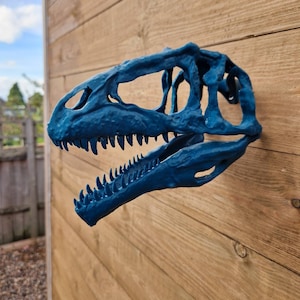 Giganotosaurus skull Wall Art - Dinosaur - Wall Mount- 3D Printed - Multiple Colours Available