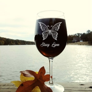 Butterfly, Wine Glass,Pretty Wine Glass, For Her, Birthday Gift, Gift for Her