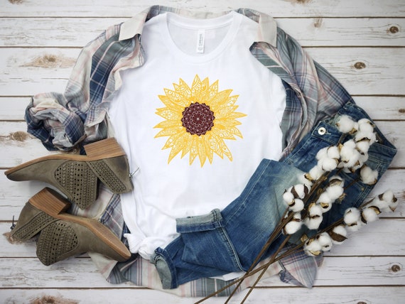 Sunflower | Sunflower Shirt | Floral Tee Shirt | Unisex Sized | Sunflower T-shirt | Sunflower Shirts | Sunflower Tees