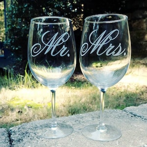 Pair of Personalized Mr. & Mrs. Wine Glasses, Engraved Mr. Mrs. Wine Glasses , Bride Groom Wine Glasses, Anniversary Gift, Bridal Gift