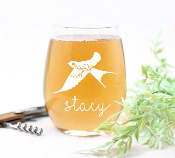 Engraved wine glass Bird | Bird Glass | Animal Wine Glass | Personalized | Wine Gift