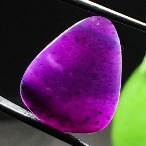 10.9ct Sugilite Cabochon shops