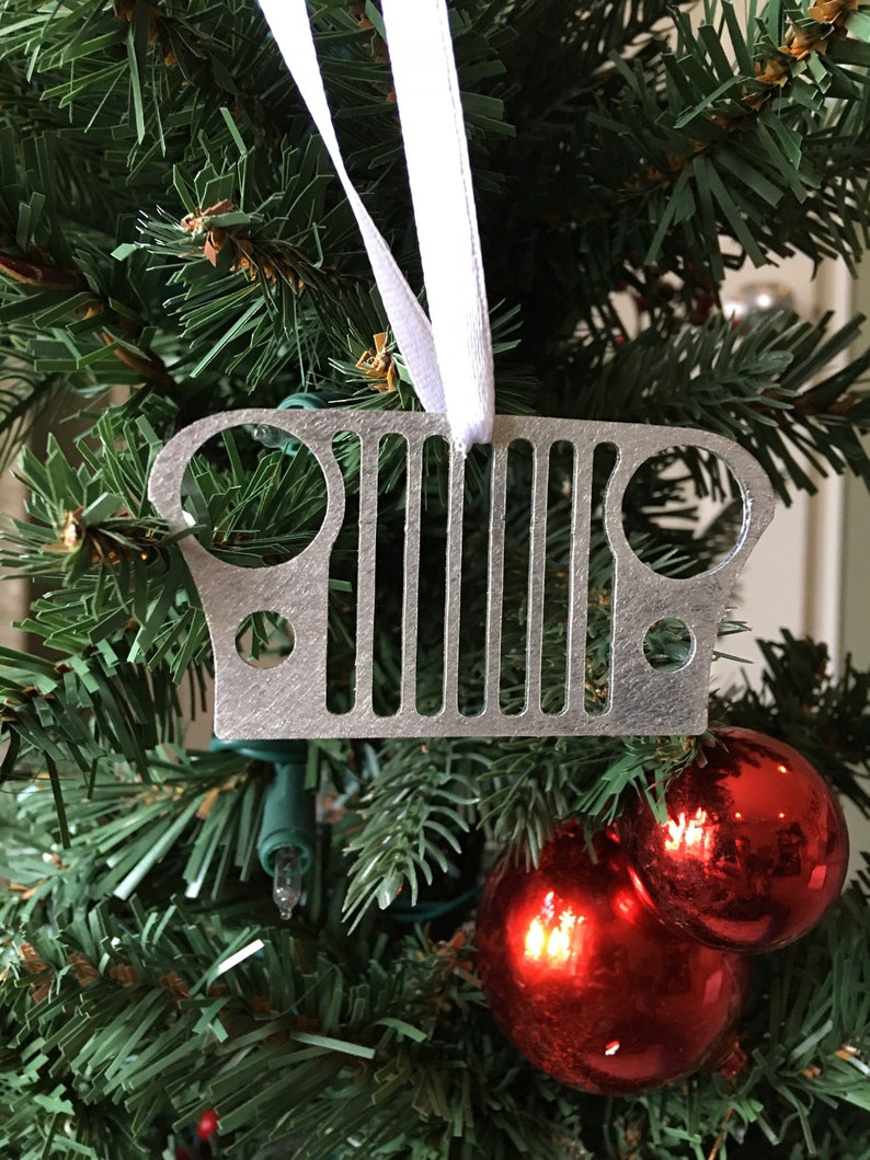 Jeep Christmas Tree Ornament 